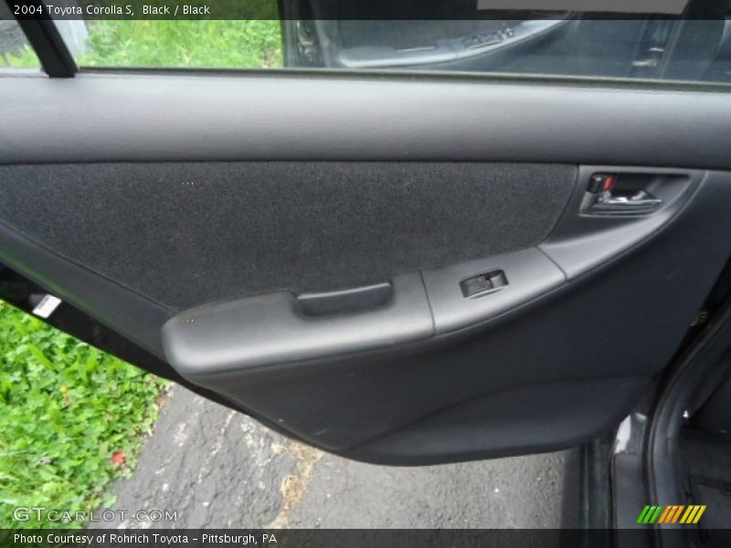 Black / Black 2004 Toyota Corolla S