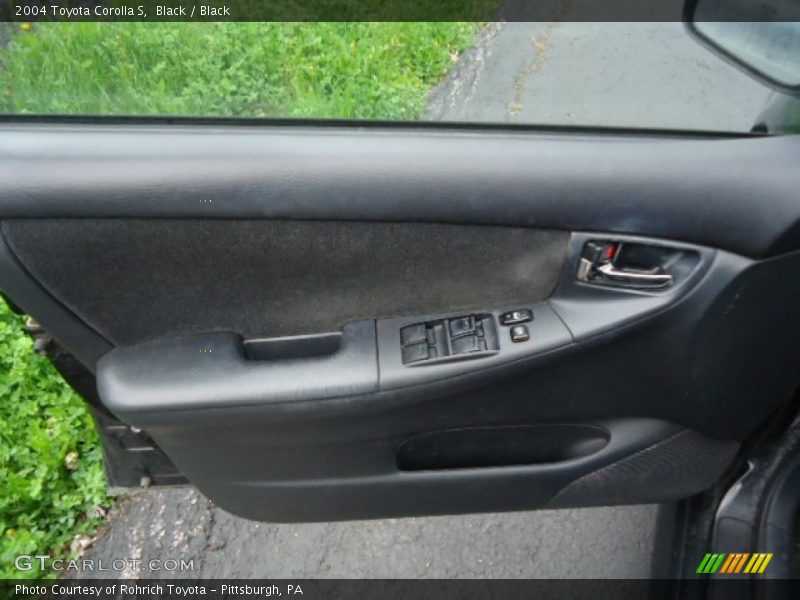 Black / Black 2004 Toyota Corolla S