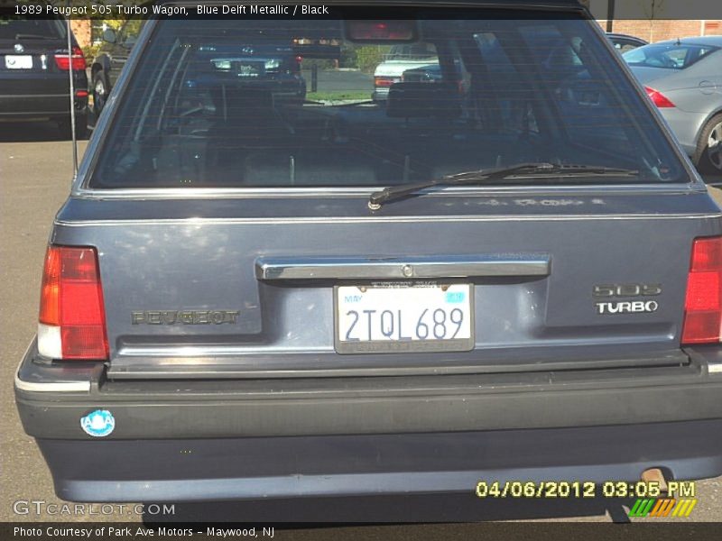 Blue Delft Metallic / Black 1989 Peugeot 505 Turbo Wagon