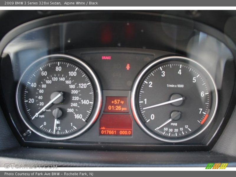 Alpine White / Black 2009 BMW 3 Series 328xi Sedan