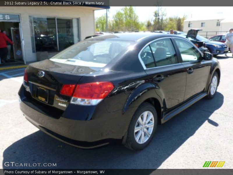 Crystal Black Silica / Warm Ivory 2012 Subaru Legacy 2.5i