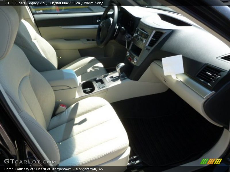 Crystal Black Silica / Warm Ivory 2012 Subaru Legacy 2.5i
