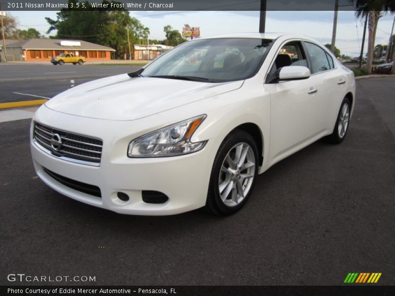 Winter Frost White / Charcoal 2011 Nissan Maxima 3.5 S