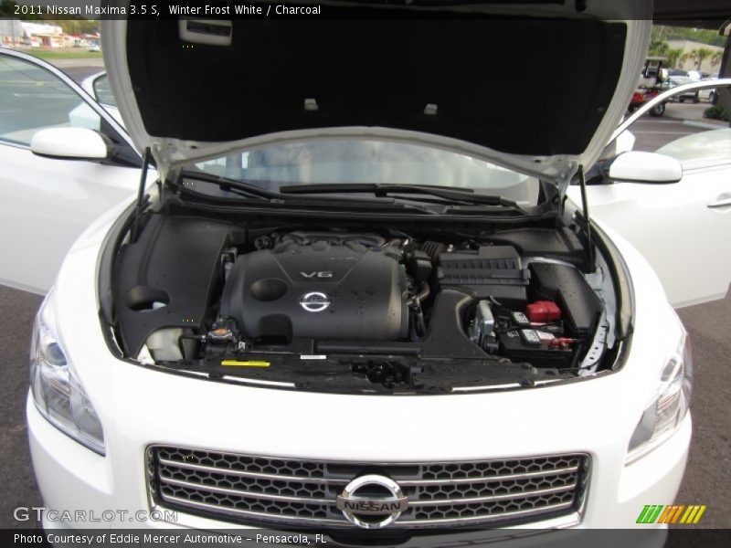 Winter Frost White / Charcoal 2011 Nissan Maxima 3.5 S