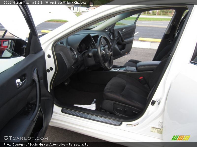 Winter Frost White / Charcoal 2011 Nissan Maxima 3.5 S