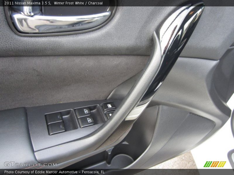 Winter Frost White / Charcoal 2011 Nissan Maxima 3.5 S