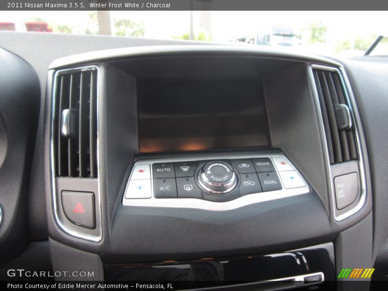 Winter Frost White / Charcoal 2011 Nissan Maxima 3.5 S