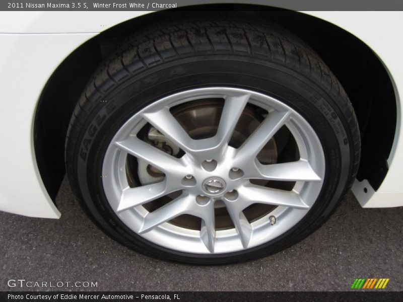 Winter Frost White / Charcoal 2011 Nissan Maxima 3.5 S