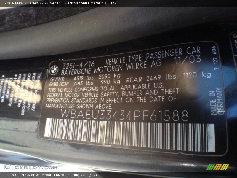 Black Sapphire Metallic / Black 2004 BMW 3 Series 325xi Sedan