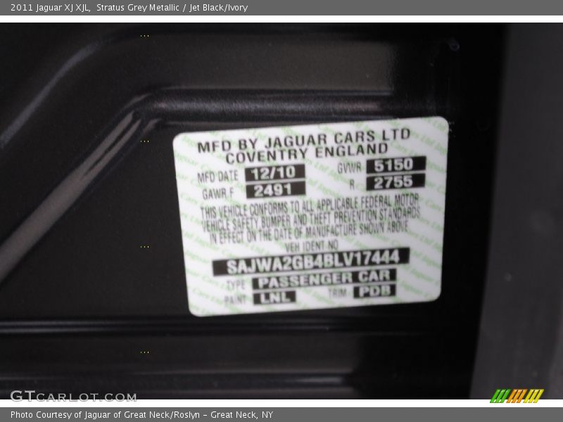 Stratus Grey Metallic / Jet Black/Ivory 2011 Jaguar XJ XJL