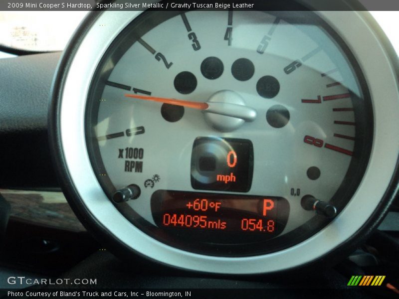 Sparkling Silver Metallic / Gravity Tuscan Beige Leather 2009 Mini Cooper S Hardtop