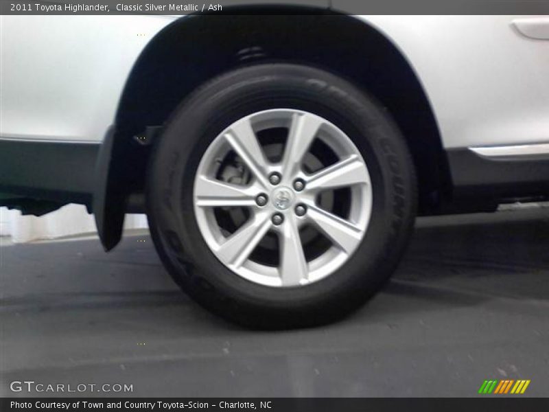 Classic Silver Metallic / Ash 2011 Toyota Highlander