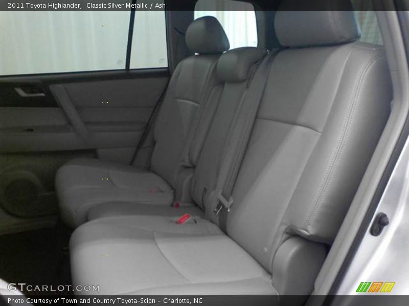 Classic Silver Metallic / Ash 2011 Toyota Highlander