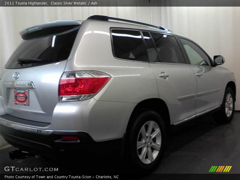 Classic Silver Metallic / Ash 2011 Toyota Highlander