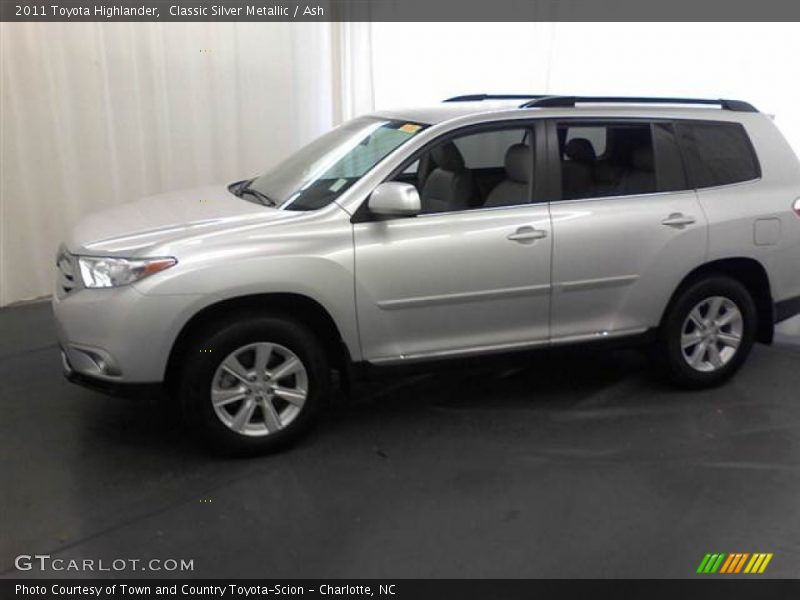 Classic Silver Metallic / Ash 2011 Toyota Highlander
