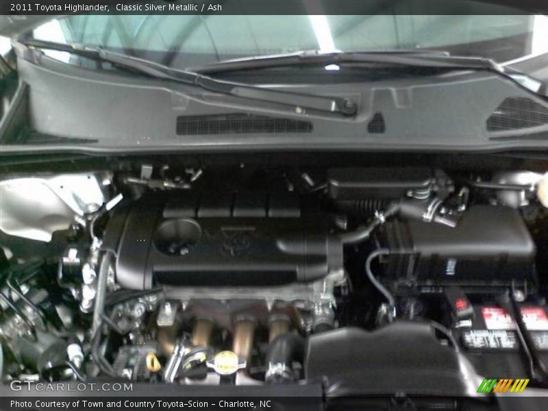 Classic Silver Metallic / Ash 2011 Toyota Highlander