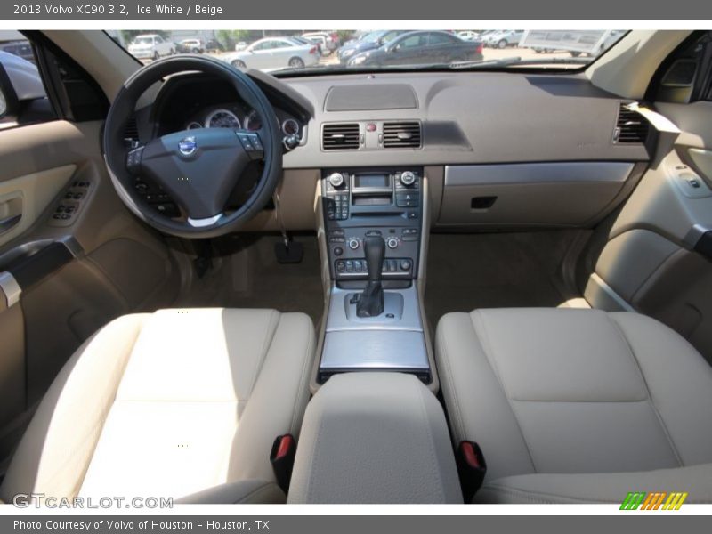 Ice White / Beige 2013 Volvo XC90 3.2
