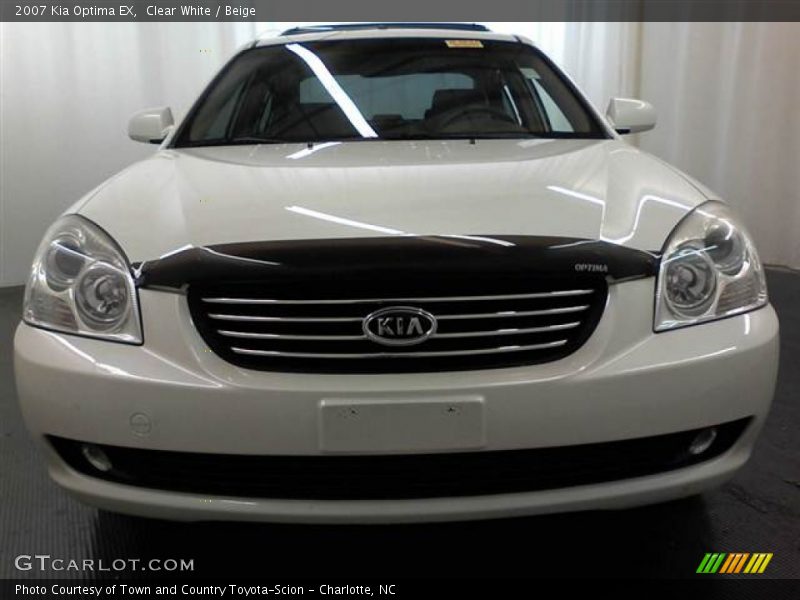 Clear White / Beige 2007 Kia Optima EX