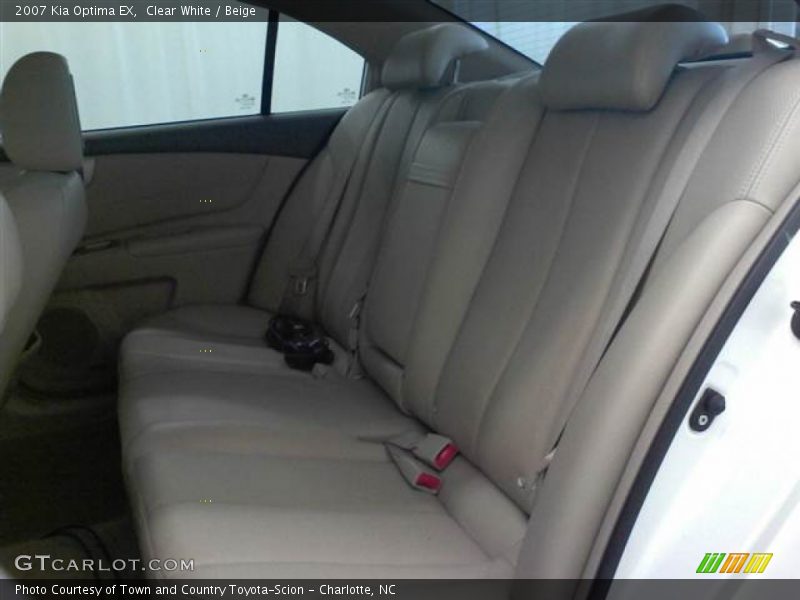Clear White / Beige 2007 Kia Optima EX