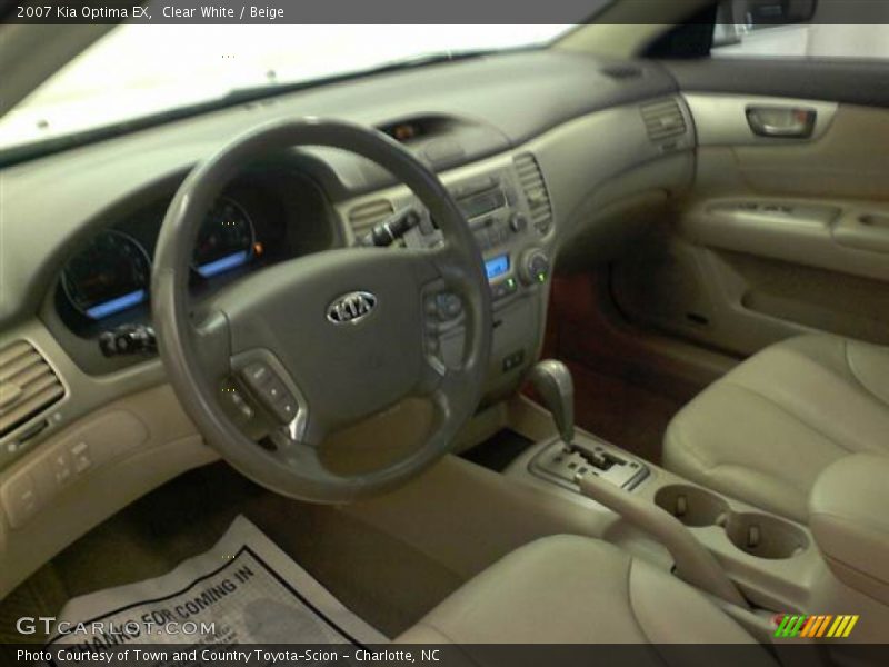 Clear White / Beige 2007 Kia Optima EX