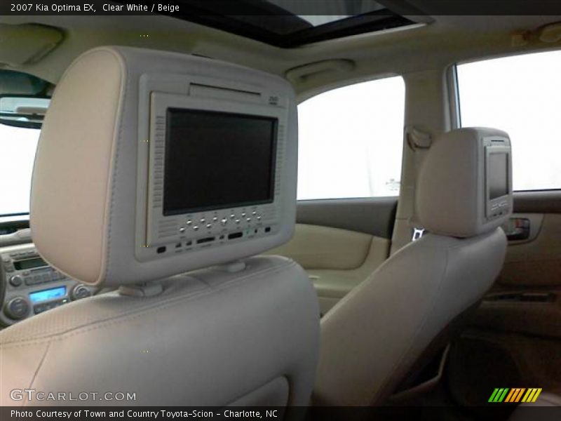 Clear White / Beige 2007 Kia Optima EX