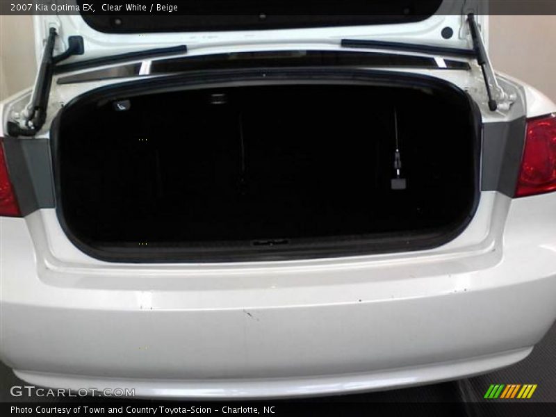 Clear White / Beige 2007 Kia Optima EX