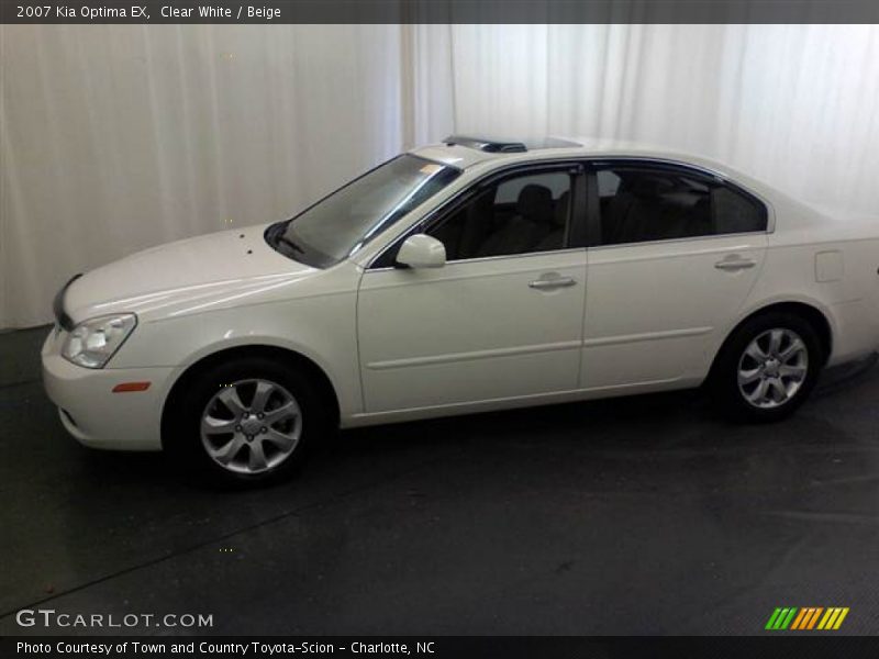 Clear White / Beige 2007 Kia Optima EX