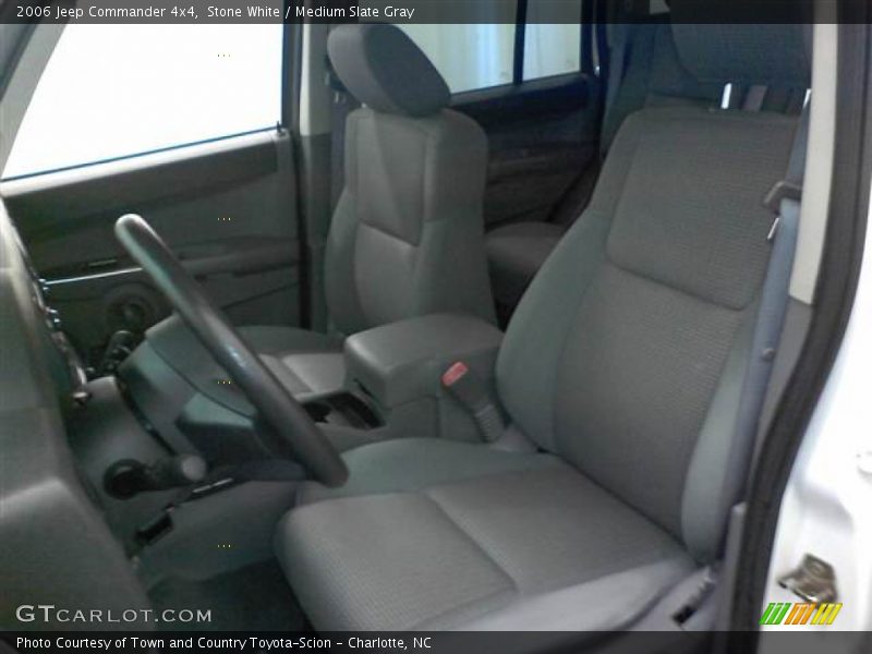 Stone White / Medium Slate Gray 2006 Jeep Commander 4x4