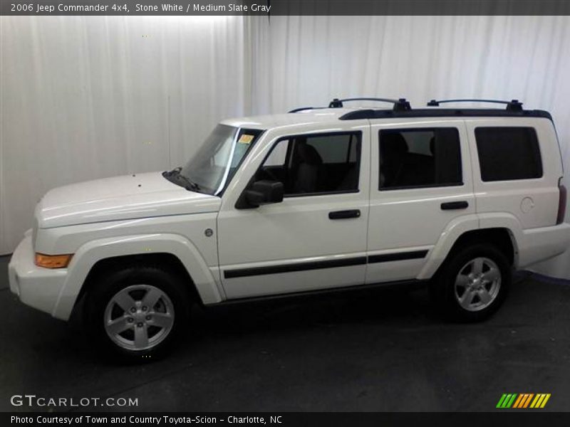 Stone White / Medium Slate Gray 2006 Jeep Commander 4x4