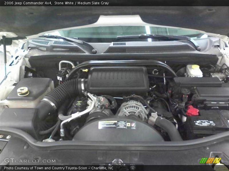 Stone White / Medium Slate Gray 2006 Jeep Commander 4x4