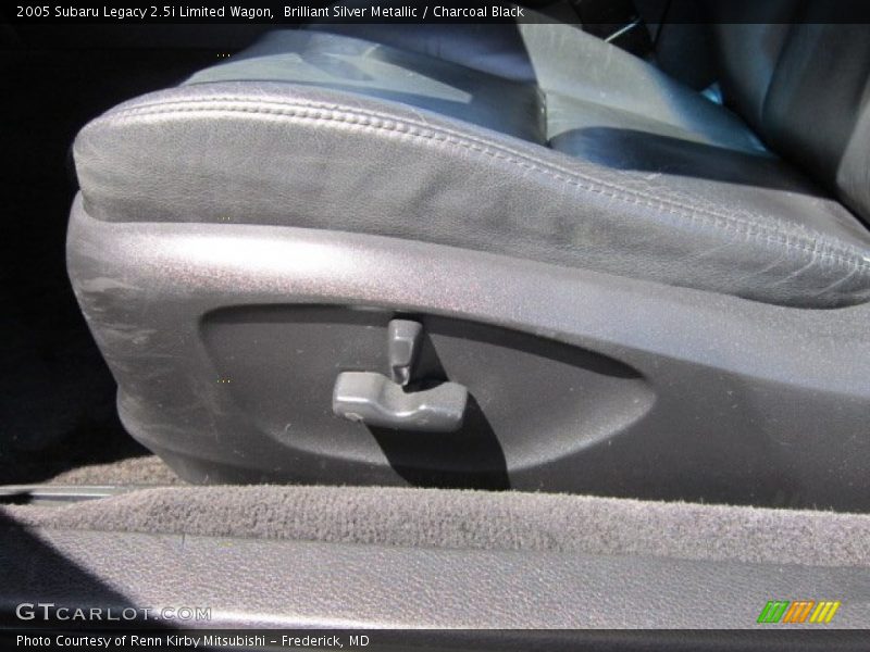 Brilliant Silver Metallic / Charcoal Black 2005 Subaru Legacy 2.5i Limited Wagon