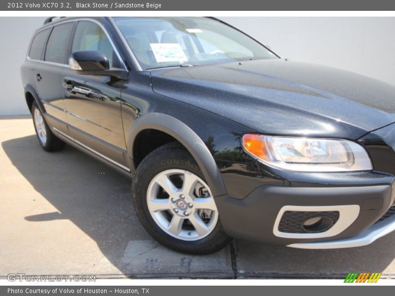 Black Stone / Sandstone Beige 2012 Volvo XC70 3.2