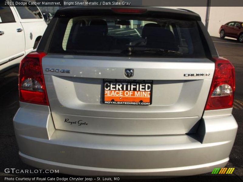 Bright Silver Metallic / Dark Slate Gray 2011 Dodge Caliber Mainstreet