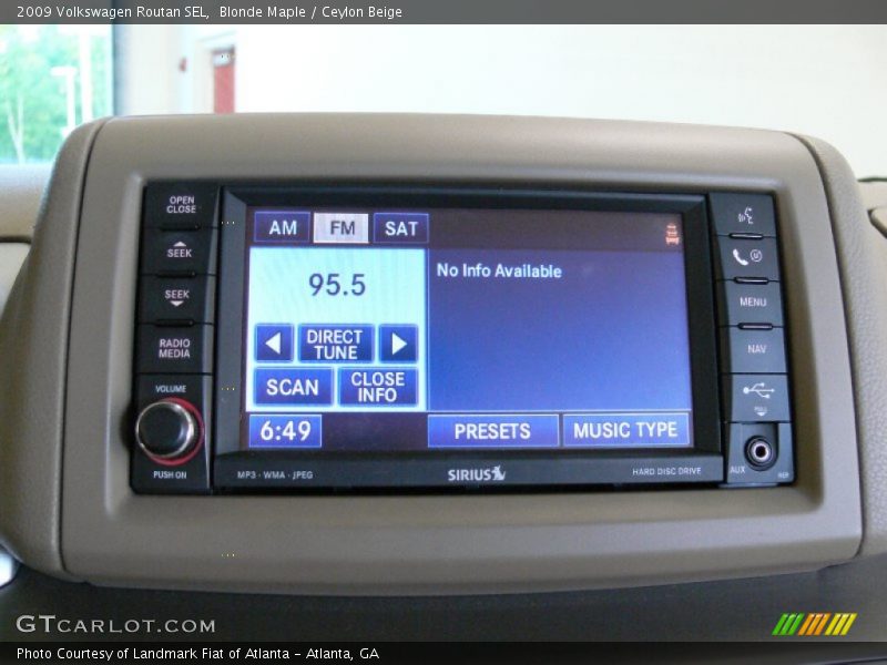 Blonde Maple / Ceylon Beige 2009 Volkswagen Routan SEL