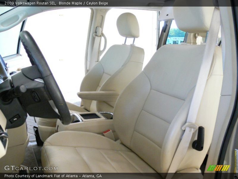 Blonde Maple / Ceylon Beige 2009 Volkswagen Routan SEL