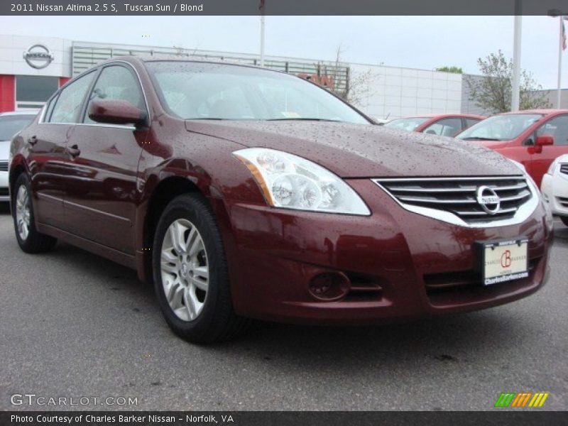 Tuscan Sun / Blond 2011 Nissan Altima 2.5 S