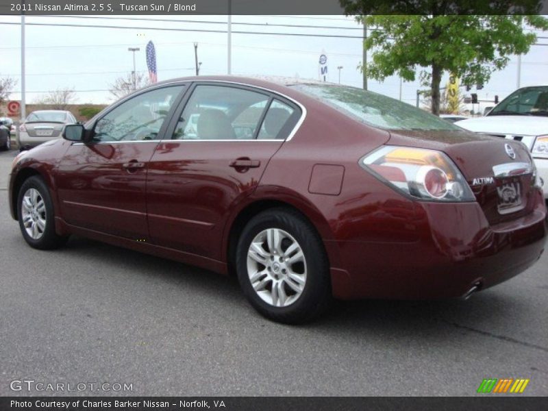 Tuscan Sun / Blond 2011 Nissan Altima 2.5 S