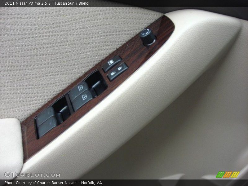 Tuscan Sun / Blond 2011 Nissan Altima 2.5 S