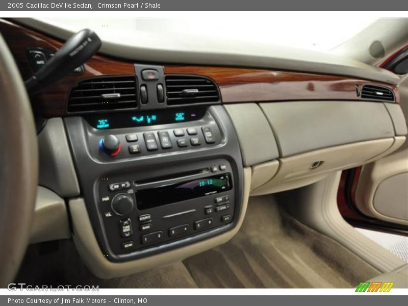 Crimson Pearl / Shale 2005 Cadillac DeVille Sedan