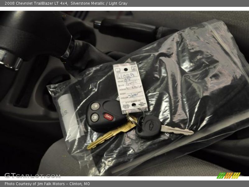 Silverstone Metallic / Light Gray 2008 Chevrolet TrailBlazer LT 4x4