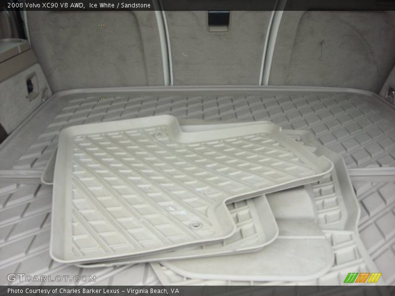 Ice White / Sandstone 2008 Volvo XC90 V8 AWD