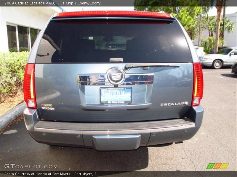 Blue Chip / Ebony/Ebony 2009 Cadillac Escalade AWD