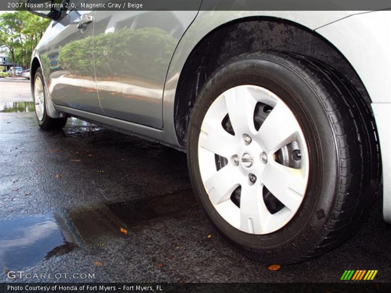Magnetic Gray / Beige 2007 Nissan Sentra 2.0