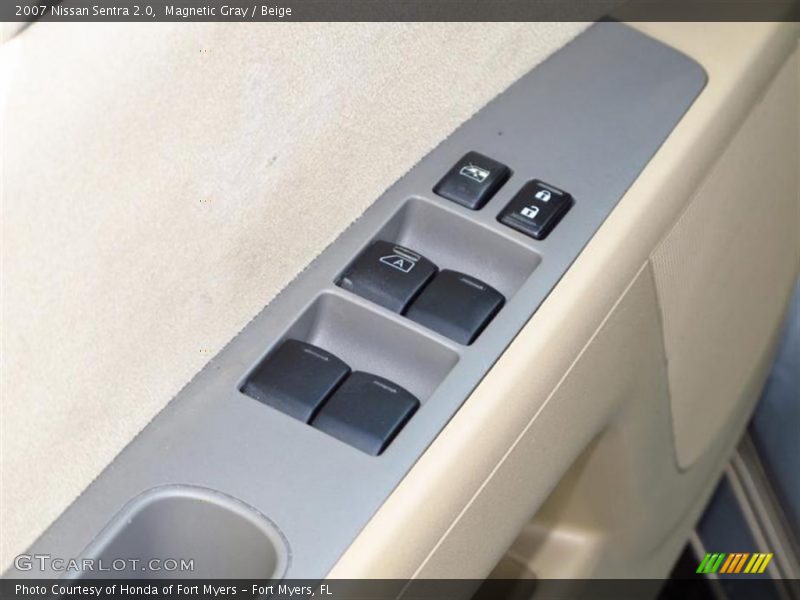 Magnetic Gray / Beige 2007 Nissan Sentra 2.0