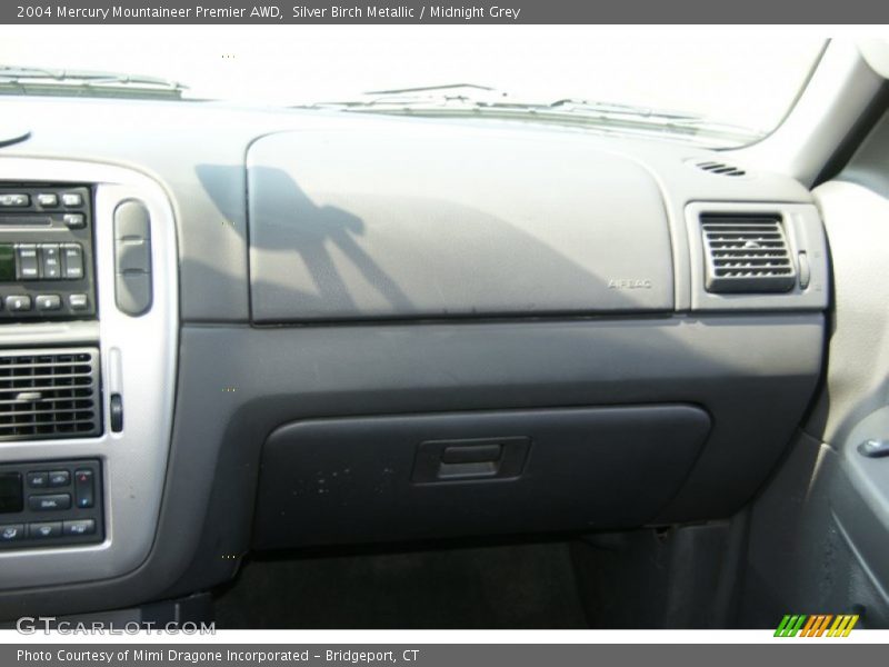 Silver Birch Metallic / Midnight Grey 2004 Mercury Mountaineer Premier AWD