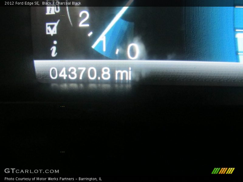 Black / Charcoal Black 2012 Ford Edge SE