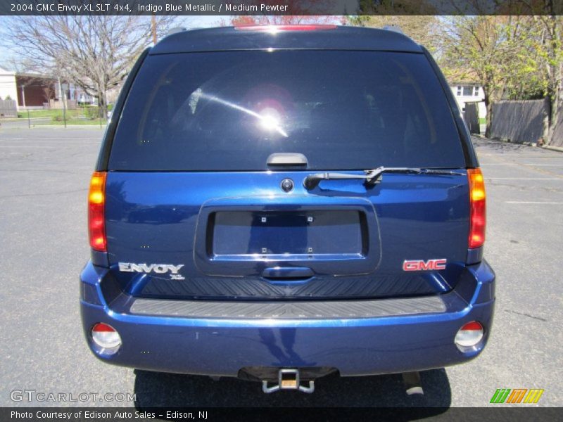 Indigo Blue Metallic / Medium Pewter 2004 GMC Envoy XL SLT 4x4