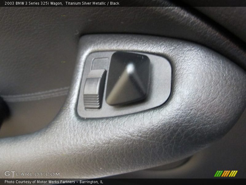 Titanium Silver Metallic / Black 2003 BMW 3 Series 325i Wagon