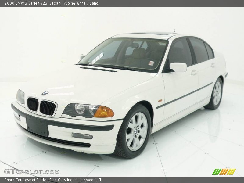 Alpine White / Sand 2000 BMW 3 Series 323i Sedan