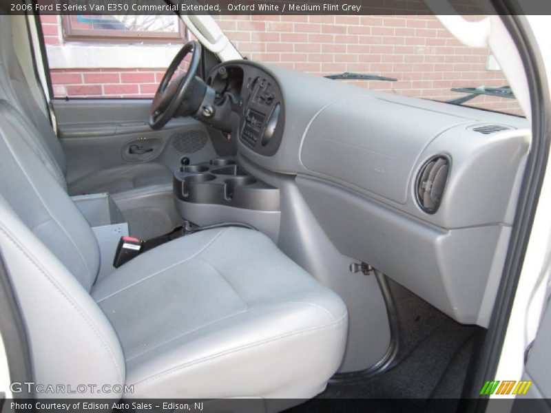 Oxford White / Medium Flint Grey 2006 Ford E Series Van E350 Commercial Extended